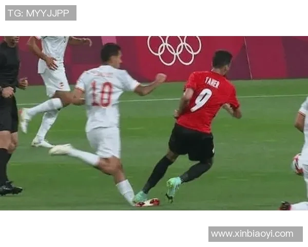 黑哨足球明星背后的秘密与争议盘点揭示他们的真实故事与影响力